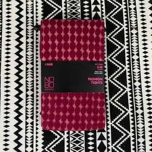 Nobo burgundy red with ornaments fashion tights S/M